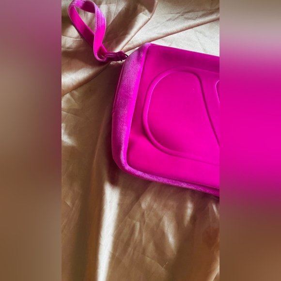 NEW Valentino Garavani Beauty Line Velour Logo Clutch!